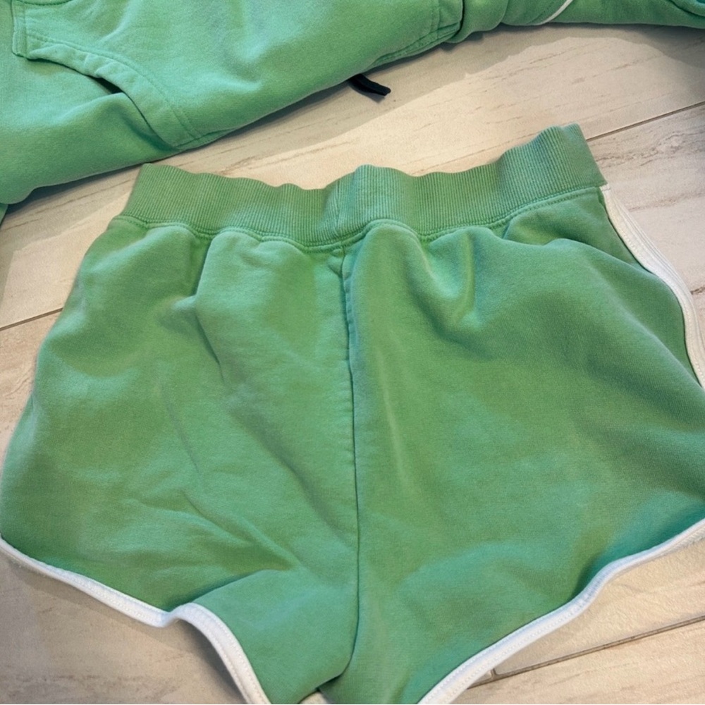 OFFLINE by Aerie Green Half-Zip Hoodie and Matching Shorts Set - Picture 4 of 6